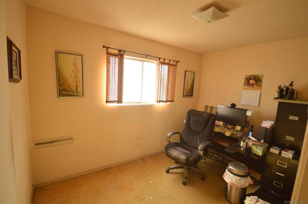 San Diego, CA 92111,6617 Rockglen Ave