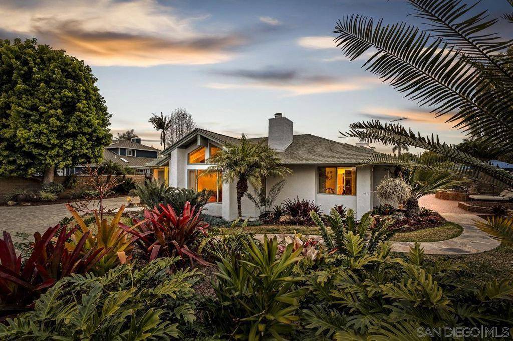 Encinitas, CA 92024,1059 Hymettus Ave