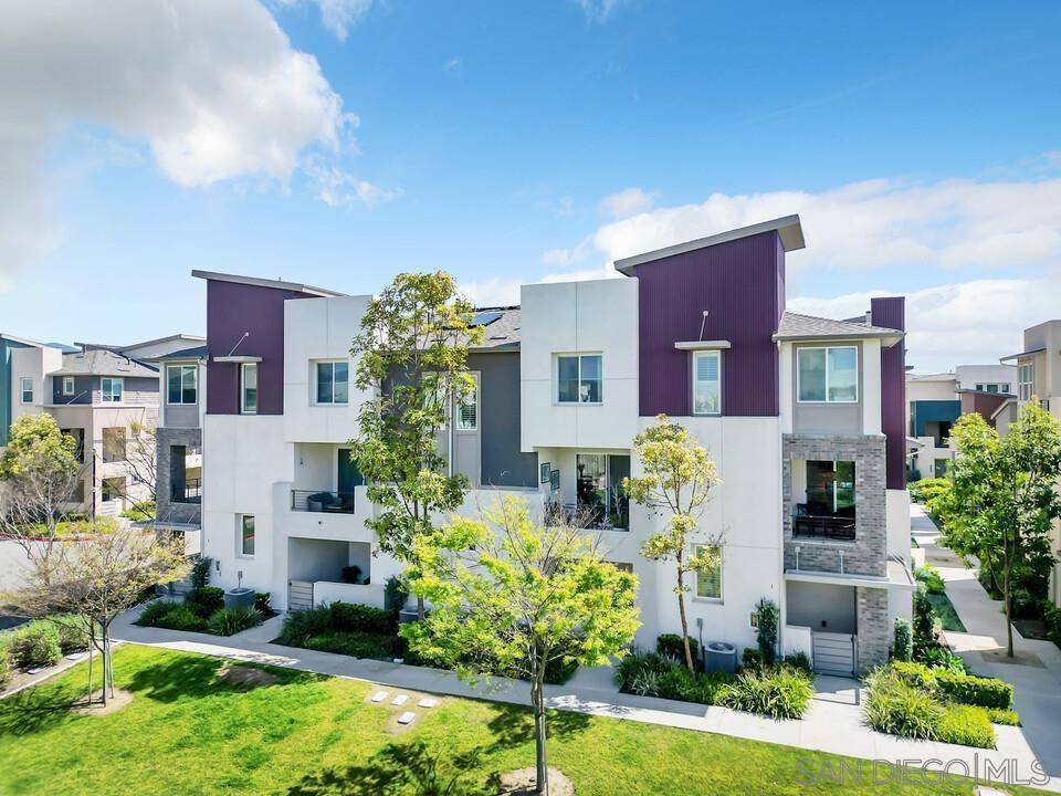 Chula Vista, CA 91915,1842 Observation Way #3