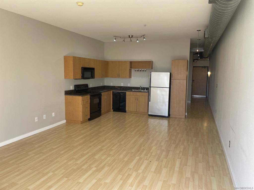 San Diego, CA 92101,777 6th Ave. #337