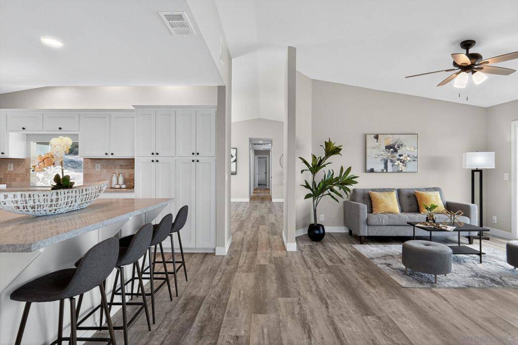 Ramona, CA 92065,16493 mountain shadow ln