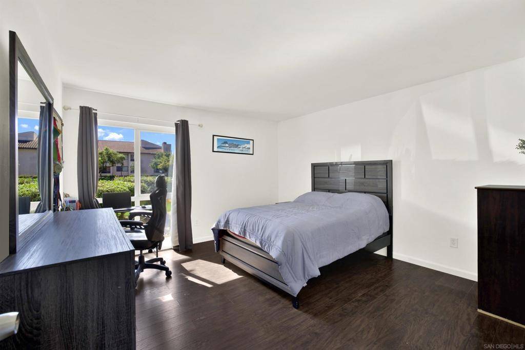 San Diego, CA 92108,6780 Friars Road #153