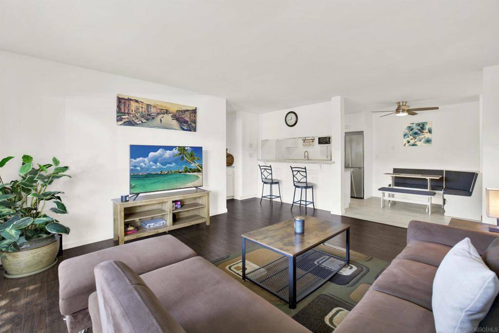 San Diego, CA 92108,6780 Friars Road #153