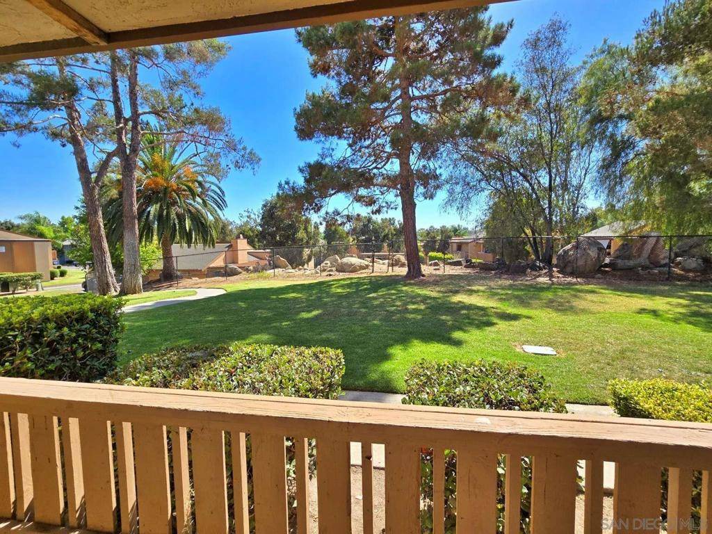 Escondido, CA 92026,1051 Rock Springs Rd #137