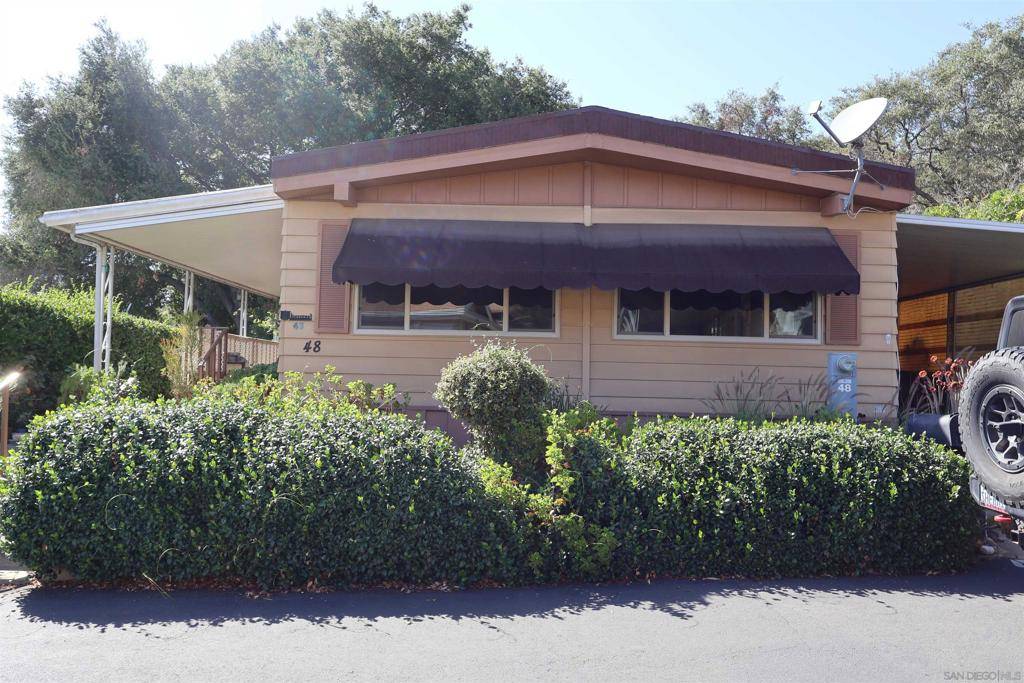 Fallbrook, CA 92028,4747 OAK CREST #48