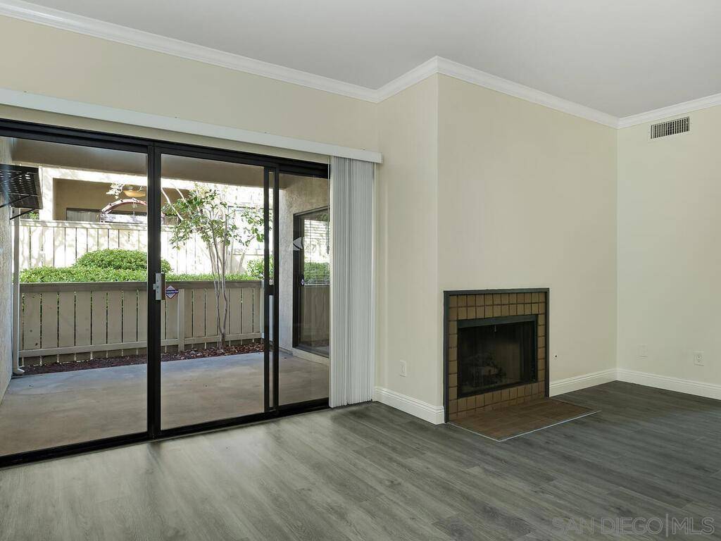 La Mesa, CA 91941,3649 Avocado Village Ct #154