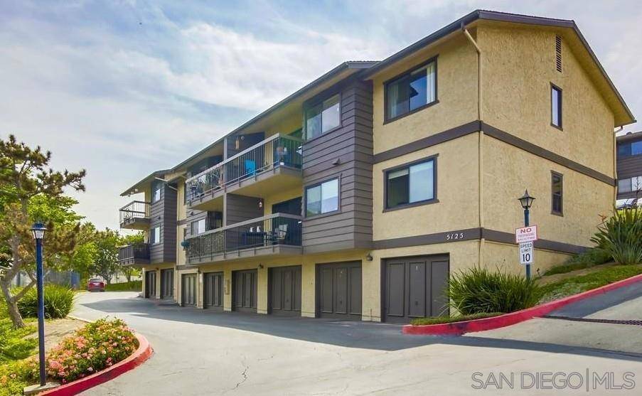 San Diego, CA 92120,5125 Fontaine #205