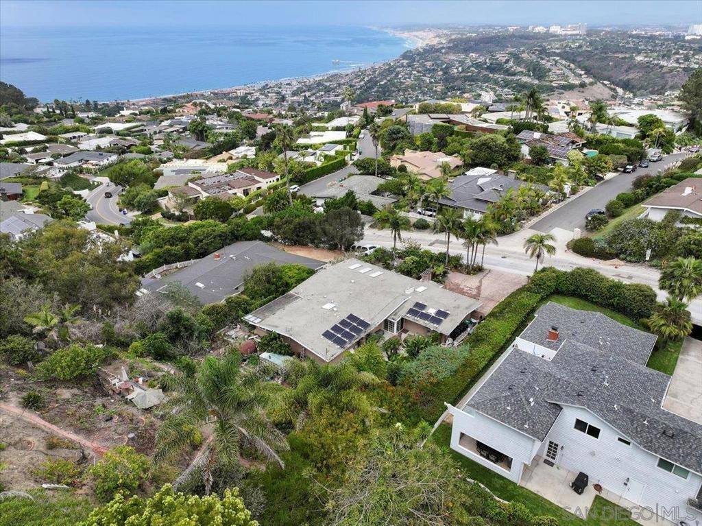 La Jolla, CA 92037,7202 Via Capri