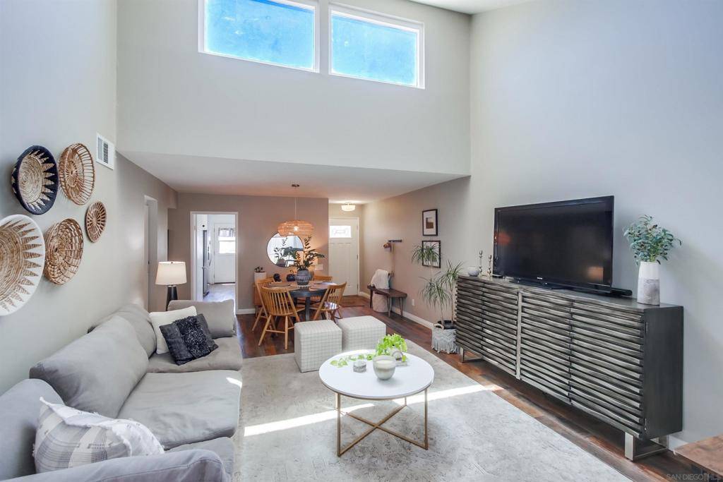 San Diego, CA 92131,10374 Caminito Banyon