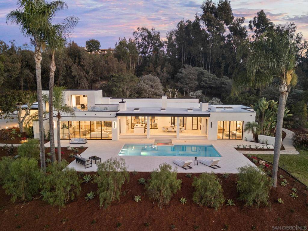 Rancho Santa Fe, CA 92067,6067 Paseo Valencia