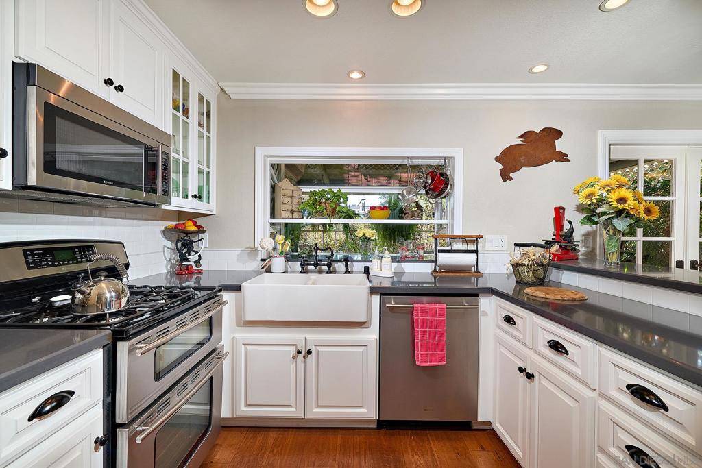 San Diego, CA 92124,11464 Azucena Dr