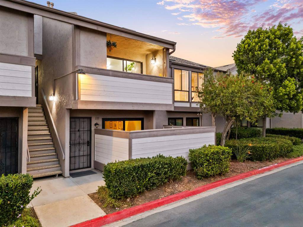 San Diego, CA 92123,9229 Village Glen Dr #235