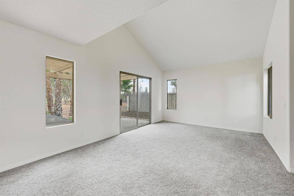 Oceanside, CA 92057,4596 Coronado Drive