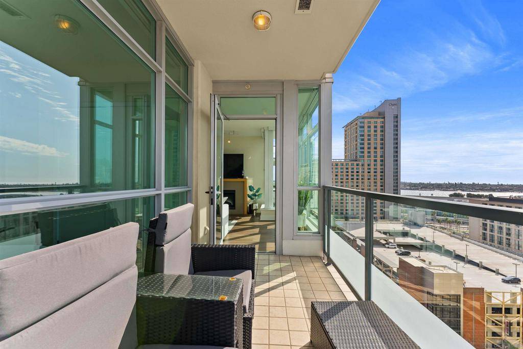 San Diego, CA 92101,325 7th Ave #1507