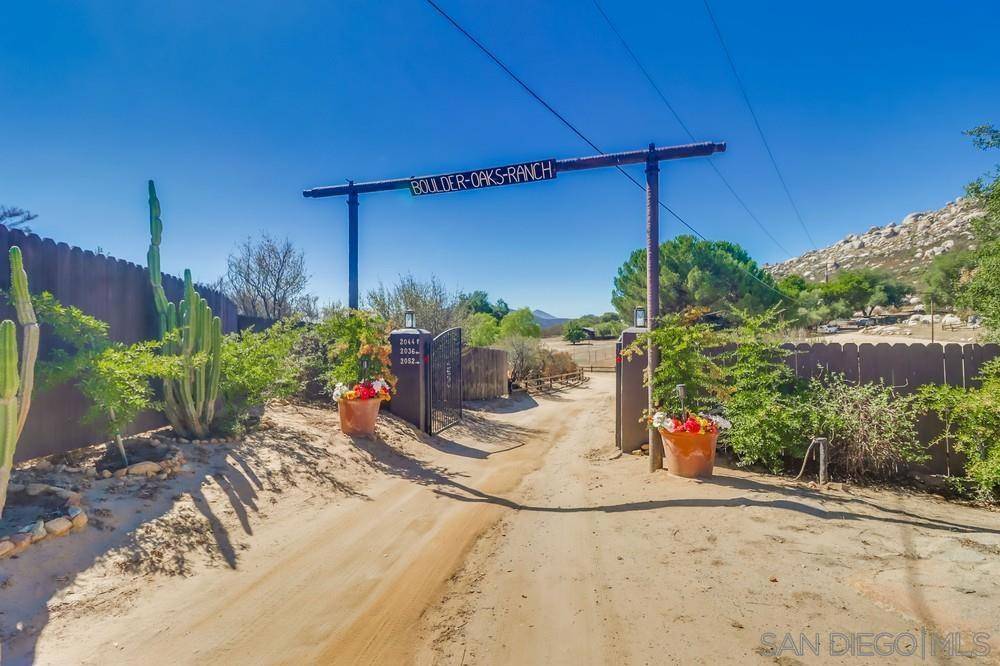 Potrero, CA 91963,2036 Boulder Oaks Rd