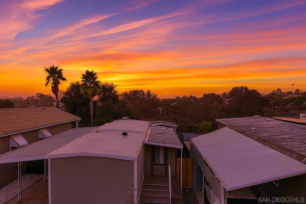 San Diego, CA 92111,2750 Wheatstone #110