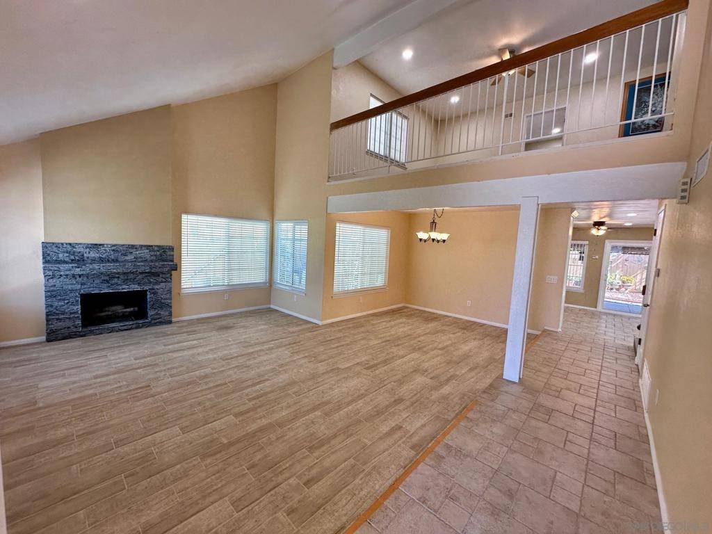 San Diego, CA 92126,11377 Volans St