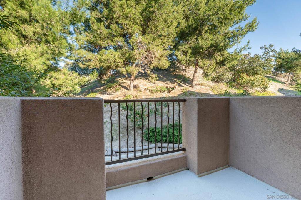 Chula Vista, CA 91913,1883 Aquamarine Ct #7