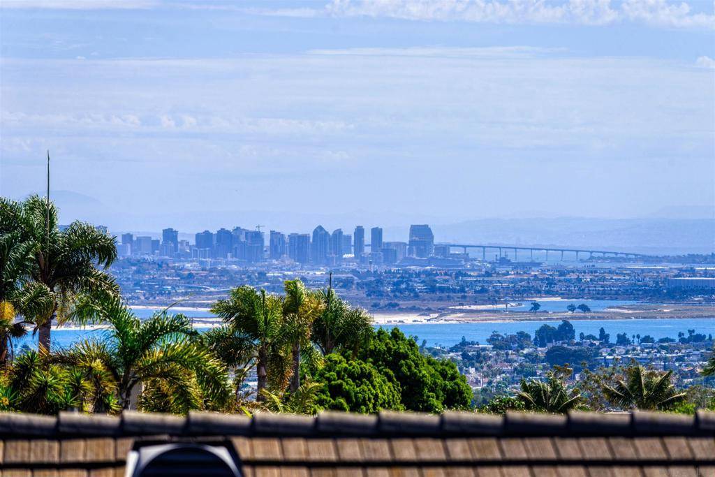 La Jolla, CA 92037,1553 Copa de Oro