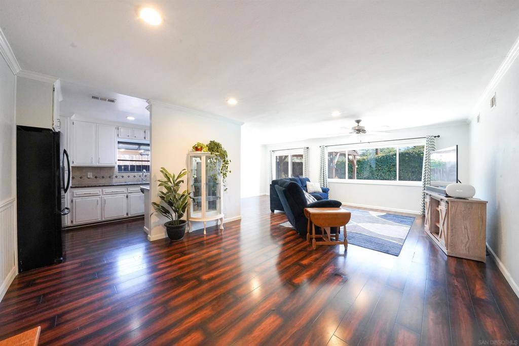 Lakeside, CA 92040,10025 Tamil Rd