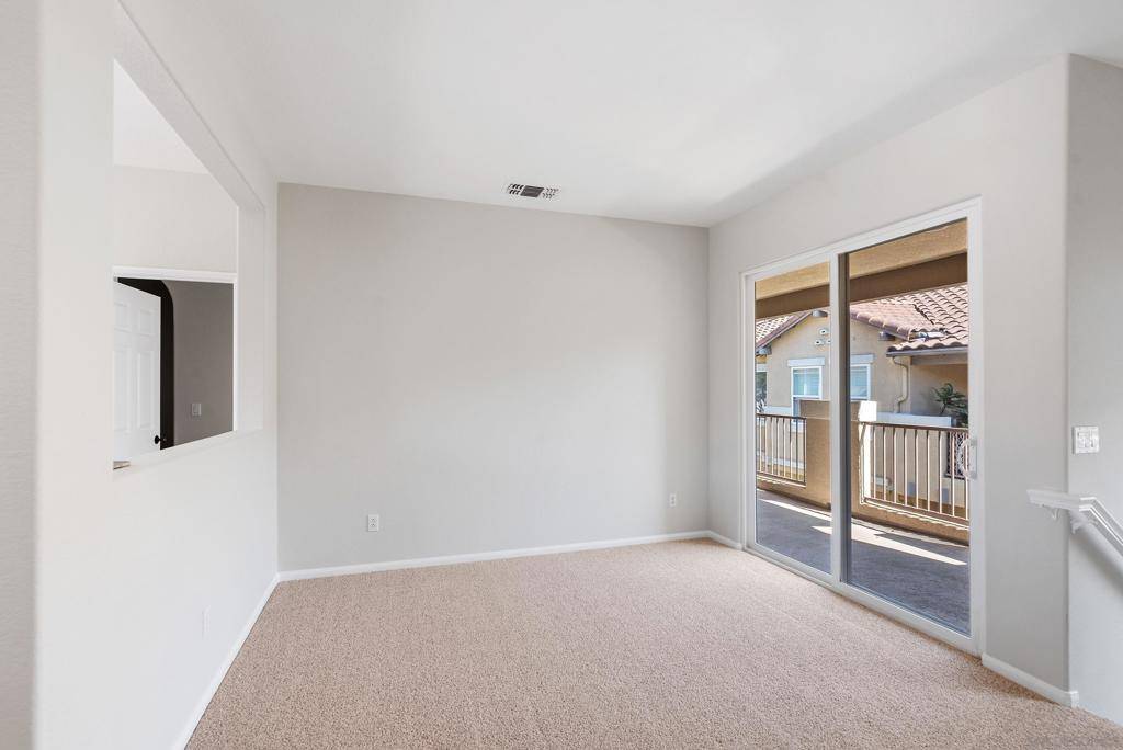 Carlsbad, CA 92009,6154 Citracado Circle