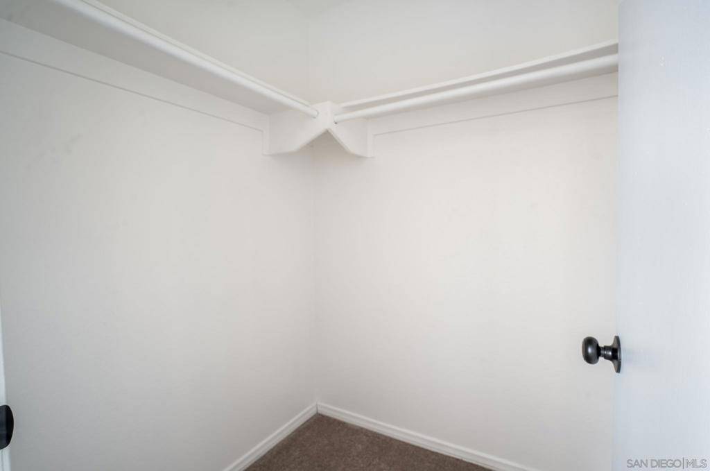 El Cajon, CA 92020,486 S Anza St