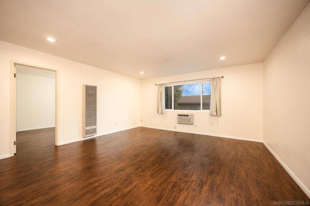 Lakeside, CA 92040,9725 Winter Gardens Blvd #110