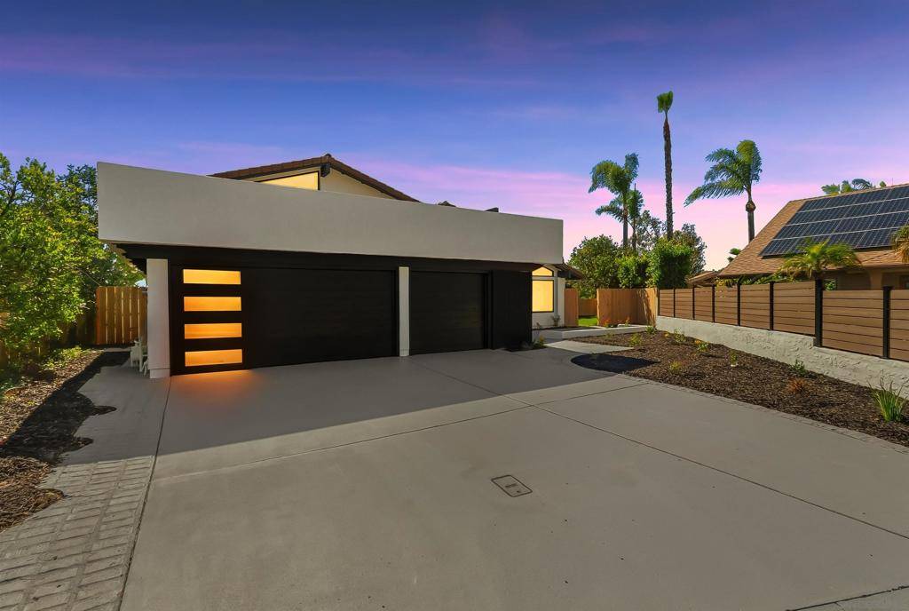 San Diego, CA 92122,6174 Syracuse