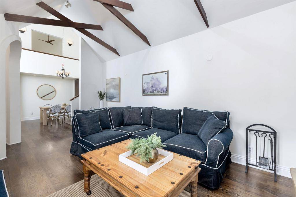 La Jolla, CA 92037,2136 Paseo Dorado