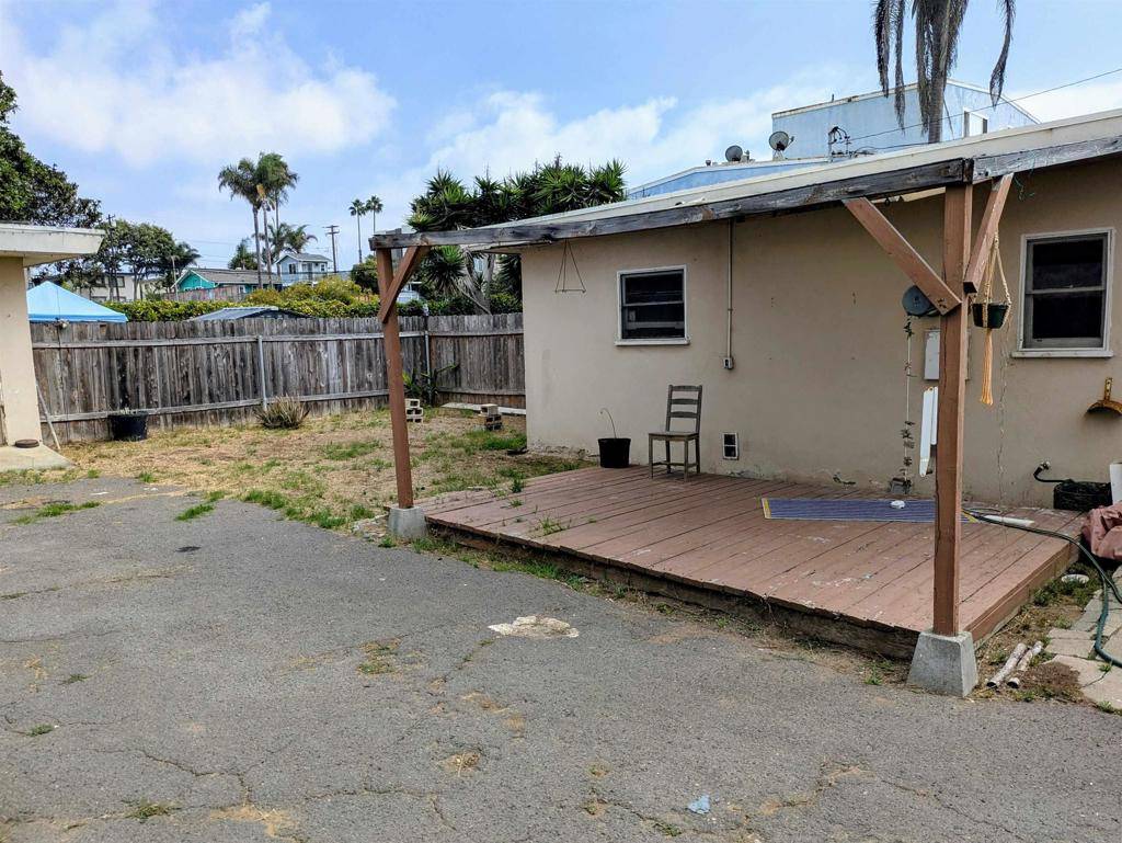 Oceanside, CA 92054,914 S Myers