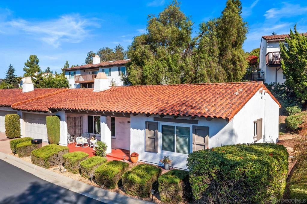 Escondido, CA 92026,2034 Bolsa Chica Glen