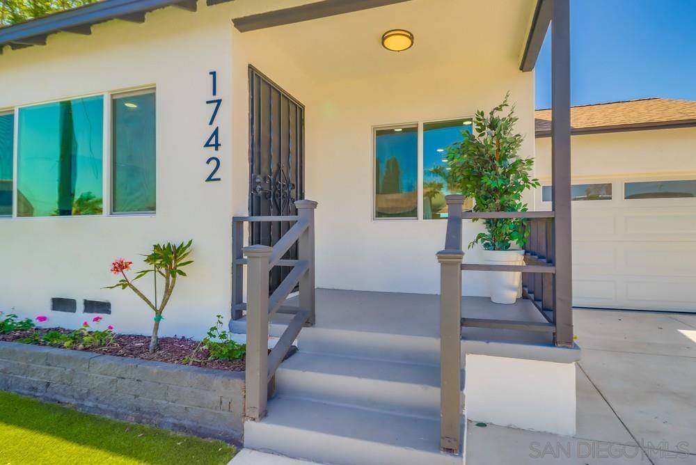 San Diego, CA 92105,1742 Rowan St