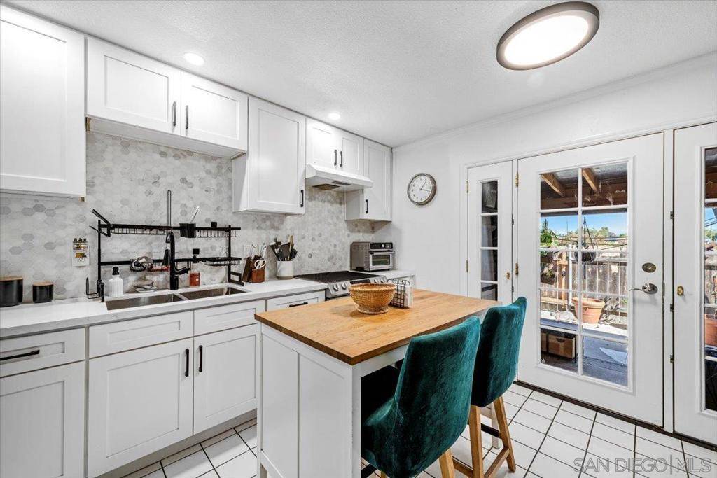 Lemon Grove, CA 91945,2127 Berry St