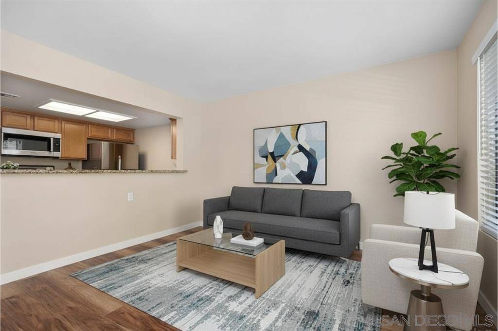 San Diego, CA 92128,15048 Avenida Venusto #260