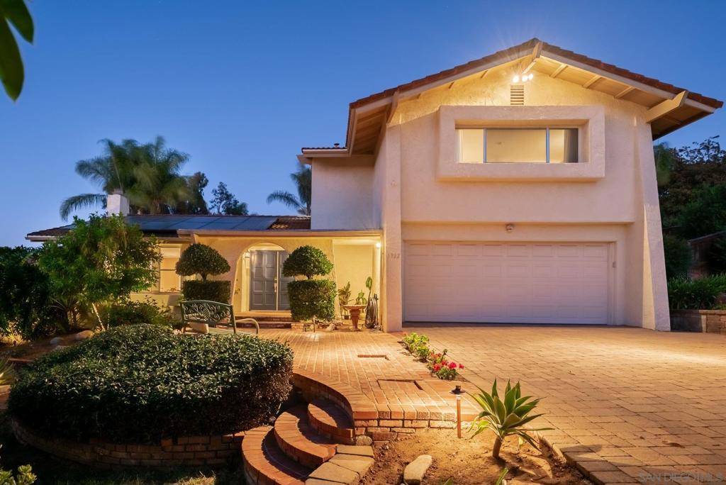 Escondido, CA 92027,1322 Loma De Paz