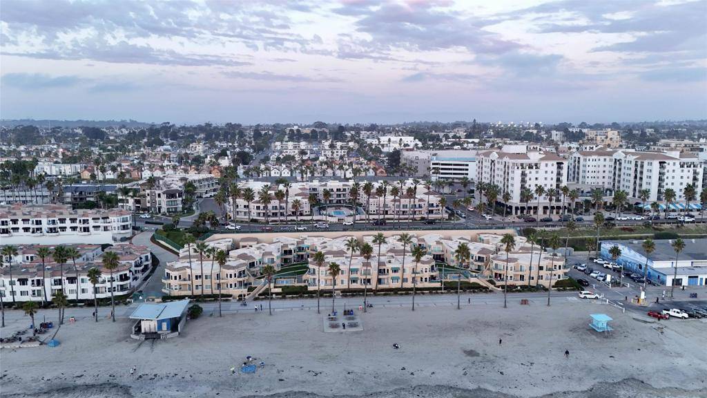 Oceanside, CA 92054,400 N the Strand #21