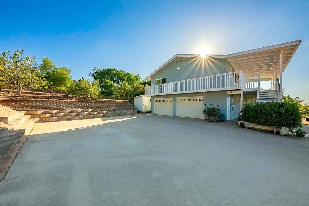 El Cajon, CA 92021,171 La Cresta Heights Rd