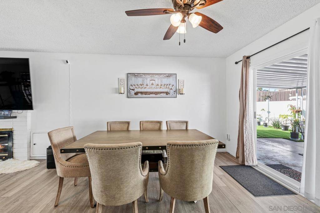 San Diego, CA 92111,3374 Ashford St