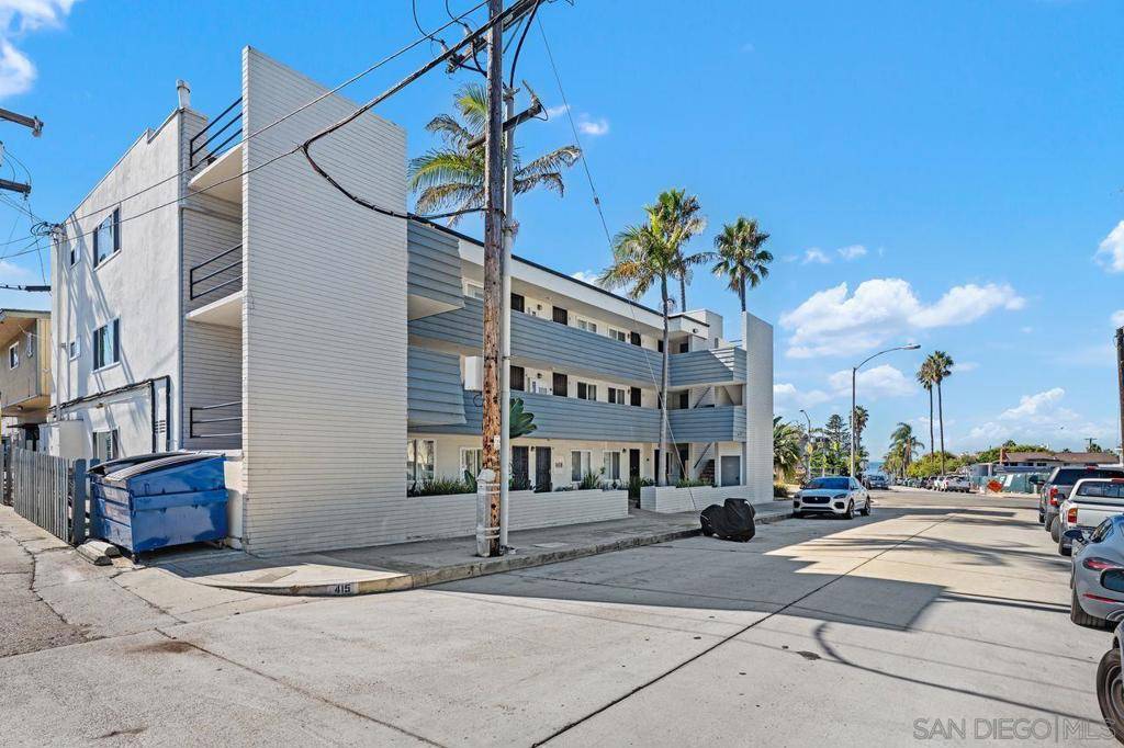 La Jolla, CA 92037,415 Gravilla Street #26