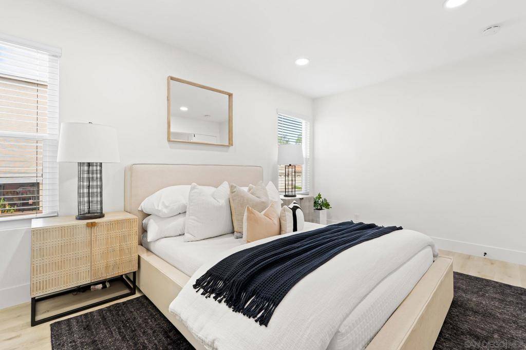 San Diego, CA 92130,12221 Caminito Mira Del Mar