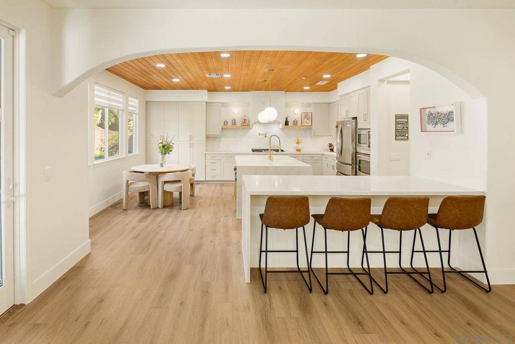 Escondido, CA 92026,10528 Pinion Trl