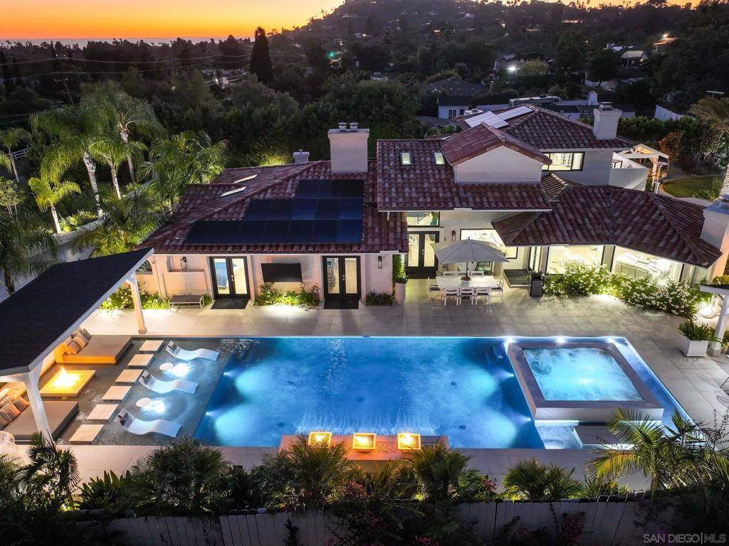 La Mesa, CA 91941,10732 Fuerte Dr