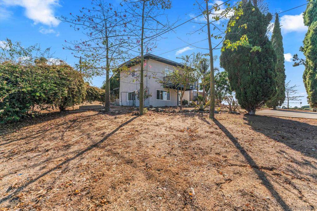 Vista, CA 92084,1520 Sunbury