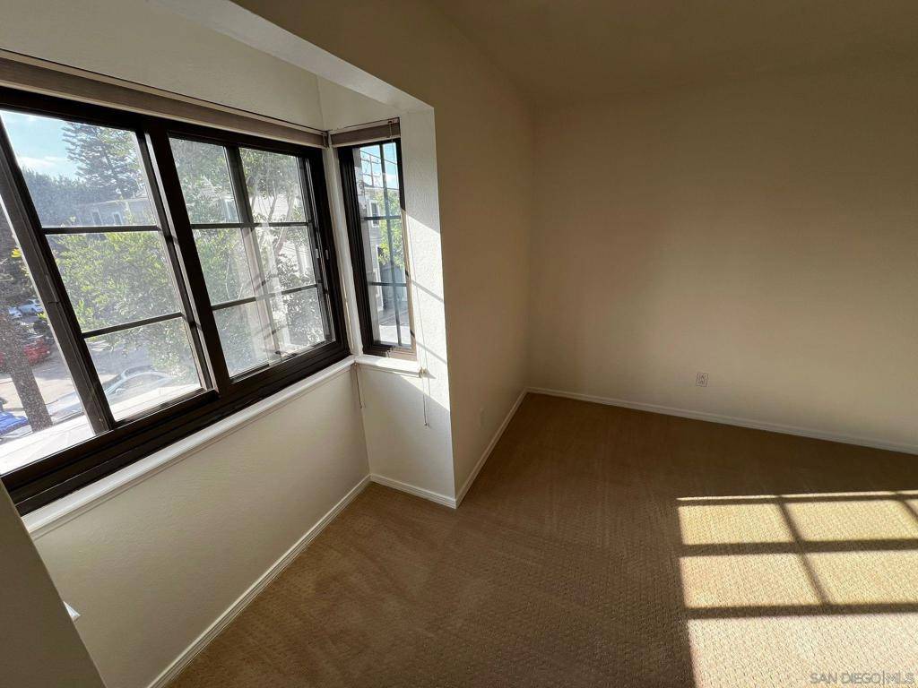 San Diego, CA 92101,1940 3Rd Ave #205