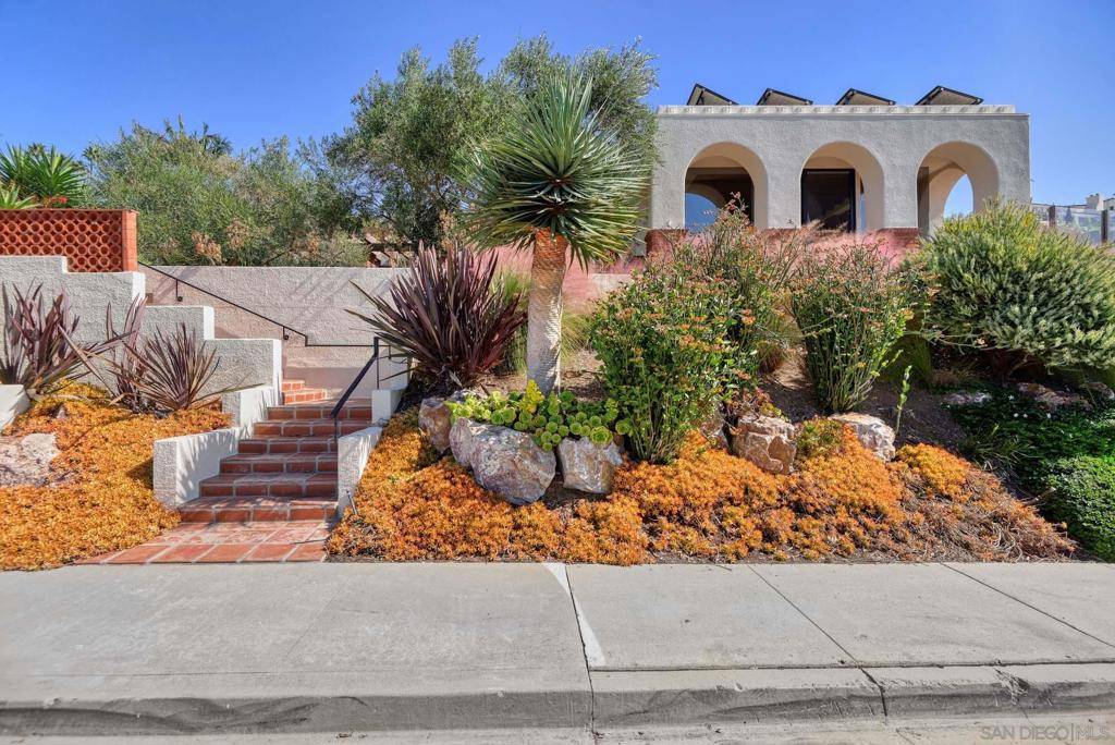 La Jolla, CA 92037,7363 Fairway Rd