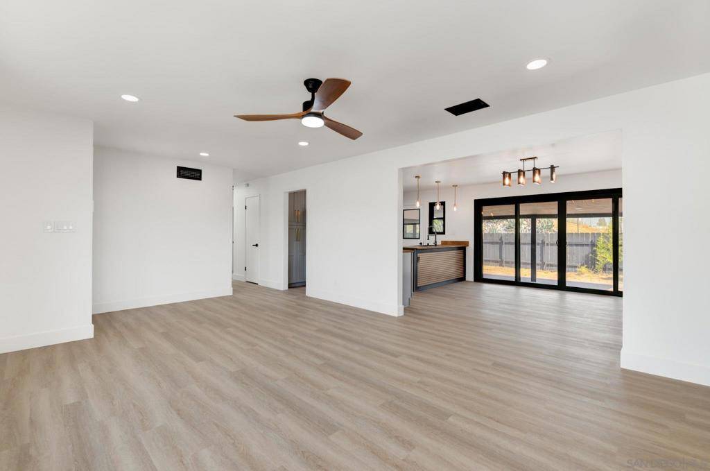 El Cajon, CA 92020,1340 Heron Ave