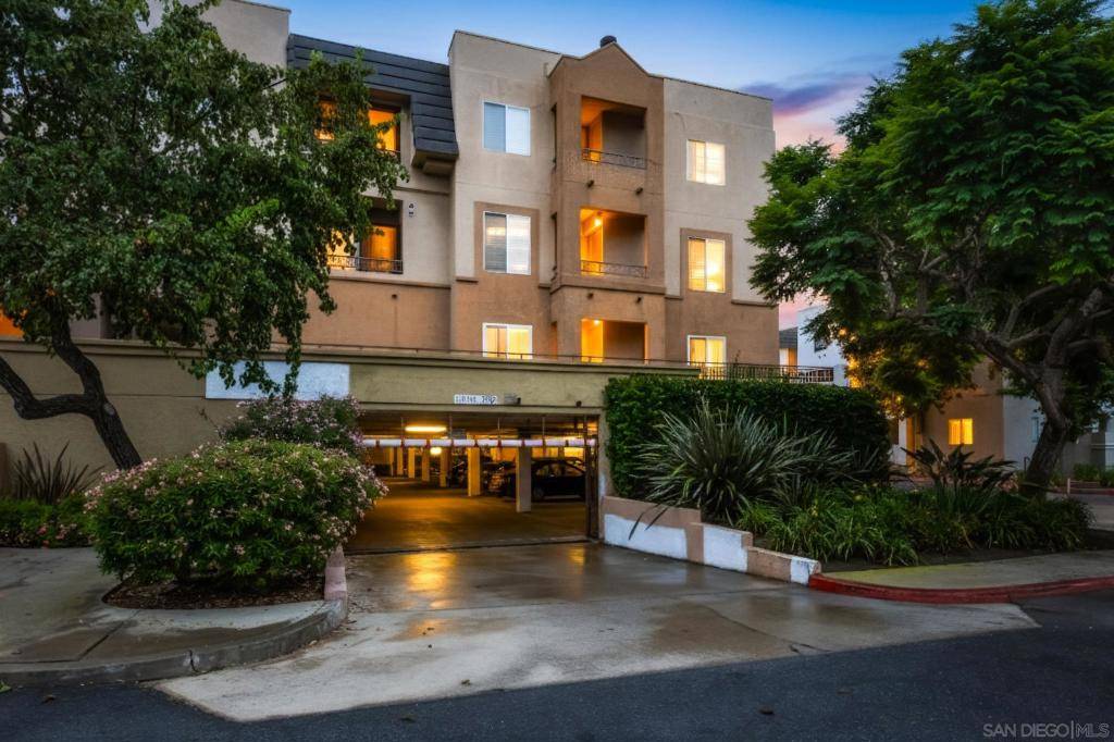 San Diego, CA 92122,3440 Lebon Dr #4217