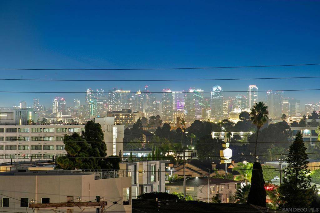 San Diego, CA 92106,1525 Willow St