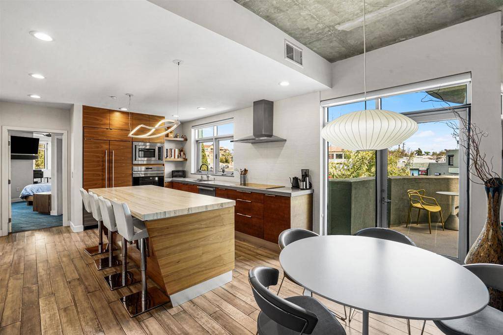 San Diego, CA 92103,3740 Park Blvd #210