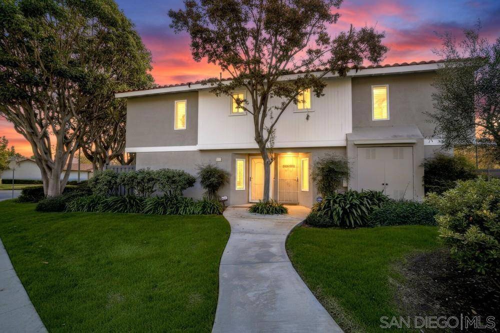 Irvine, CA 92618,220 Lemon Grove